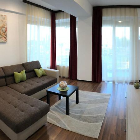 Alcomar Apartment - Summerland Mamaia Exterior foto